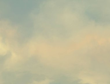 Gökyüzü görmek gün renkleri dolu ki, bu bir mucize..