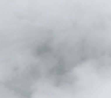 Bulutların üstündeki hava manzarası