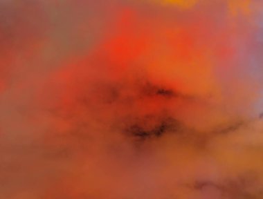 soyut grunge bulutlar, kopya alanı ile renkli arka plan