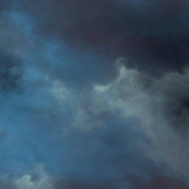 2d illüstrasyon. Beton düz duvar grafitisi. Modern sanat tarzı. Çok renkli şekil ler ve desenler. El yapımı sprey resimleri. Boyalı pürüzlü yüzey. Fırça darbeleri.