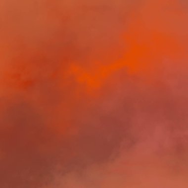 Kızıl gökyüzü günbatımı