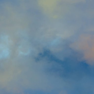 soyut grunge bulutlar, kopya alanı ile renkli arka plan