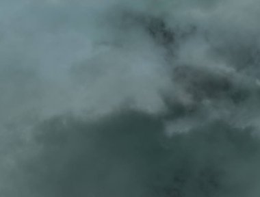 soyut grunge bulutlar, kopya alanı ile renkli arka plan