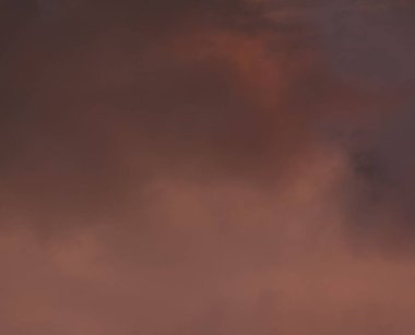 soyut grunge bulutlar, kopya alanı ile renkli arka plan