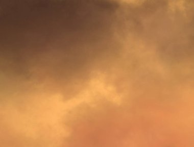 soyut grunge bulutlar, kopya alanı ile renkli arka plan