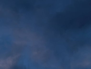 gökyüzü beyaz bulut ile temizleyin 