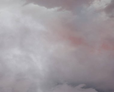 soyut grunge bulutlar, kopya alanı ile renkli arka plan