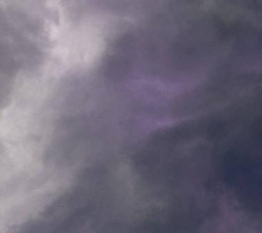 soyut grunge bulutlar, kopya alanı ile renkli arka plan