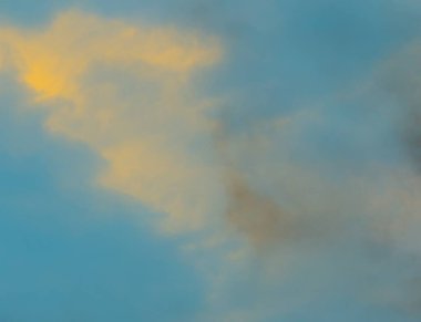 Beyaz kağıt doku arka plan üzerinde soyut mavi suluboya boya. Dijital boyama.