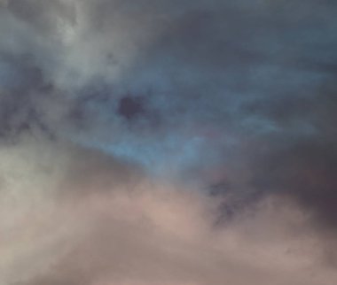 soyut grunge bulutlar, kopya alanı ile renkli arka plan