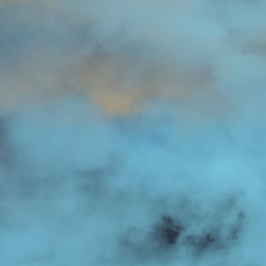 soyut grunge bulutlar, kopya alanı ile renkli arka plan