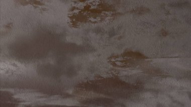 Metin için yeri olan boya lekeleriyle soyut arkaplan