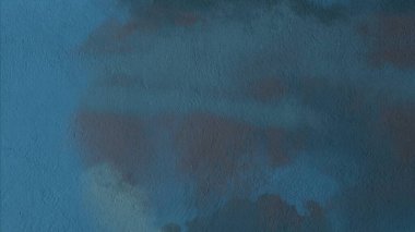 Metin için yeri olan boya lekeleriyle soyut arkaplan