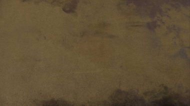 Metin için yeri olan boya lekeleriyle soyut arkaplan