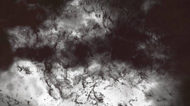 Metin için yeri olan boya lekeleriyle soyut arkaplan