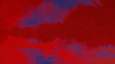 Metin için yeri olan boya lekeleriyle soyut arkaplan