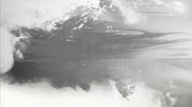 Metin için yeri olan boya lekeleriyle soyut arkaplan