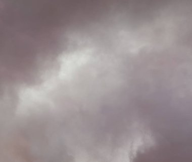 soyut grunge bulutlar, kopya alanı ile renkli arka plan