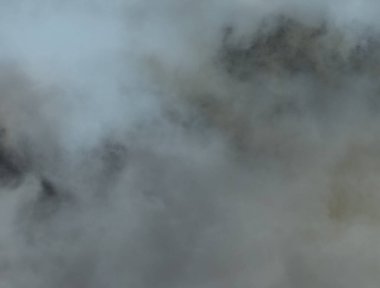 bulutlar ile eski beyaz arka plan