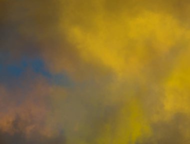 Metin için alanı olan soyut renkli arkaplan