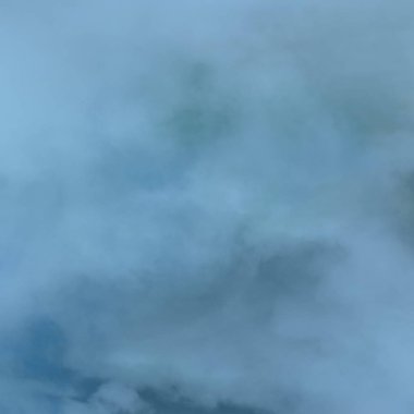 soyut grunge bulutlar, kopya alanı ile renkli arka plan