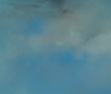 soyut grunge bulutlar, kopya alanı ile renkli arka plan