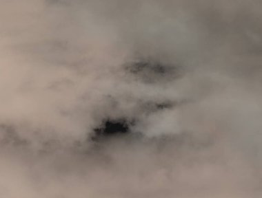 soyut grunge bulutlar, kopya alanı ile renkli arka plan