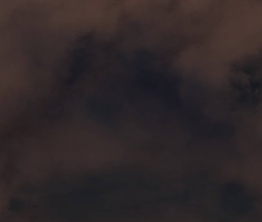 Turuncu sis ve siyah sahne stüdyosu vitrin oda arka plan üzerinde sis etkisi.