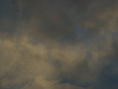 soyut grunge bulutlar, kopya alanı ile renkli arka plan