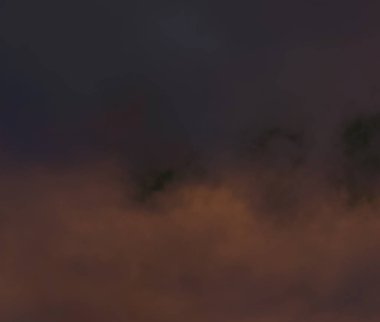 soyut grunge bulutlar, kopya alanı ile renkli arka plan