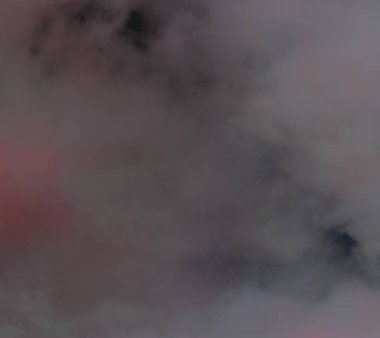 soyut grunge bulutlar, kopya alanı ile renkli arka plan