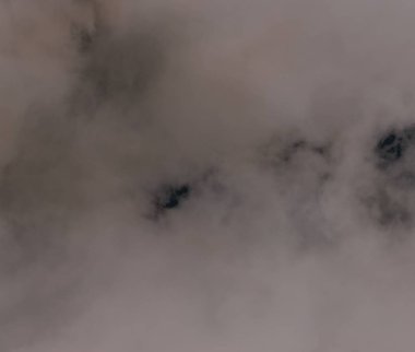 soyut grunge bulutlar, kopya alanı ile renkli arka plan