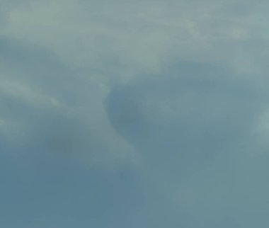 soyut grunge bulutlar, kopya alanı ile renkli arka plan