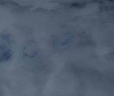 soyut grunge bulutlar, kopya alanı ile renkli arka plan