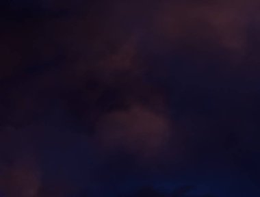 soyut grunge bulutlar, kopya alanı ile renkli arka plan