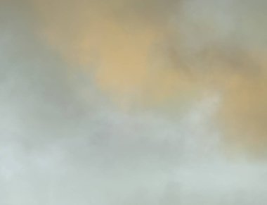 soyut grunge bulutlar, kopya alanı ile renkli arka plan