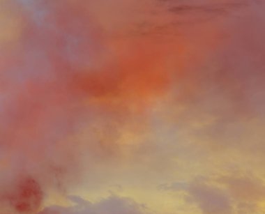 soyut grunge bulutlar, kopya alanı ile renkli arka plan