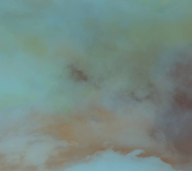 soyut grunge bulutlar, kopya alanı ile renkli arka plan