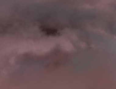 soyut grunge bulutlar, kopya alanı ile renkli arka plan