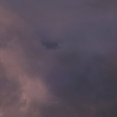 soyut grunge bulutlar, kopya alanı ile renkli arka plan