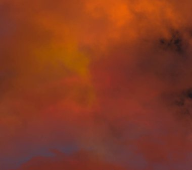 soyut grunge bulutlar, kopya alanı ile renkli arka plan