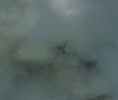 sakin havalarda soyut gri duman