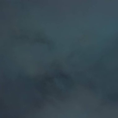 soyut grunge bulutlar, kopya alanı ile renkli arka plan