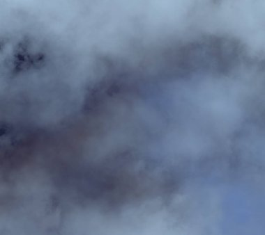 soyut grunge bulutlar, kopya alanı ile renkli arka plan