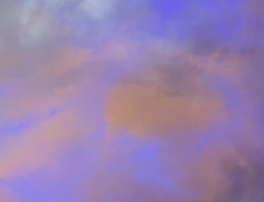 soyut grunge bulutlar, kopya alanı ile renkli arka plan