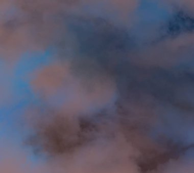 soyut grunge bulutlar, kopya alanı ile renkli arka plan