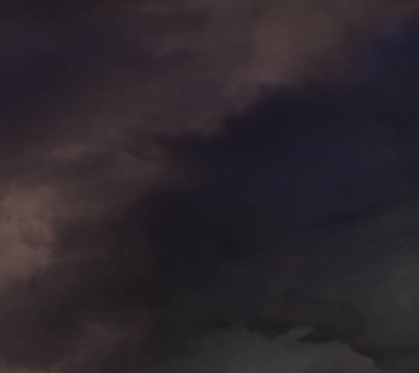 soyut grunge bulutlar, kopya alanı ile renkli arka plan