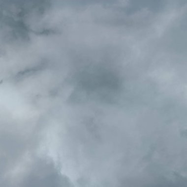 soyut grunge bulutlar, kopya alanı ile renkli arka plan