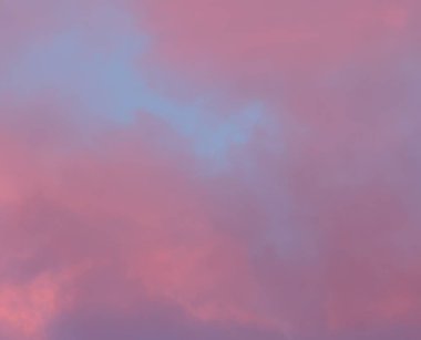 soyut grunge bulutlar, kopya alanı ile renkli arka plan