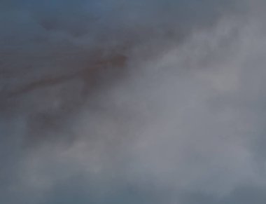 soyut grunge bulutlar, kopya alanı ile renkli arka plan